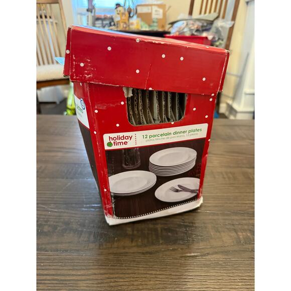 Holiday Time 12-Piece White Porcelain Dinner Plates – 9.5” -new in box - Picture 3 of 8
